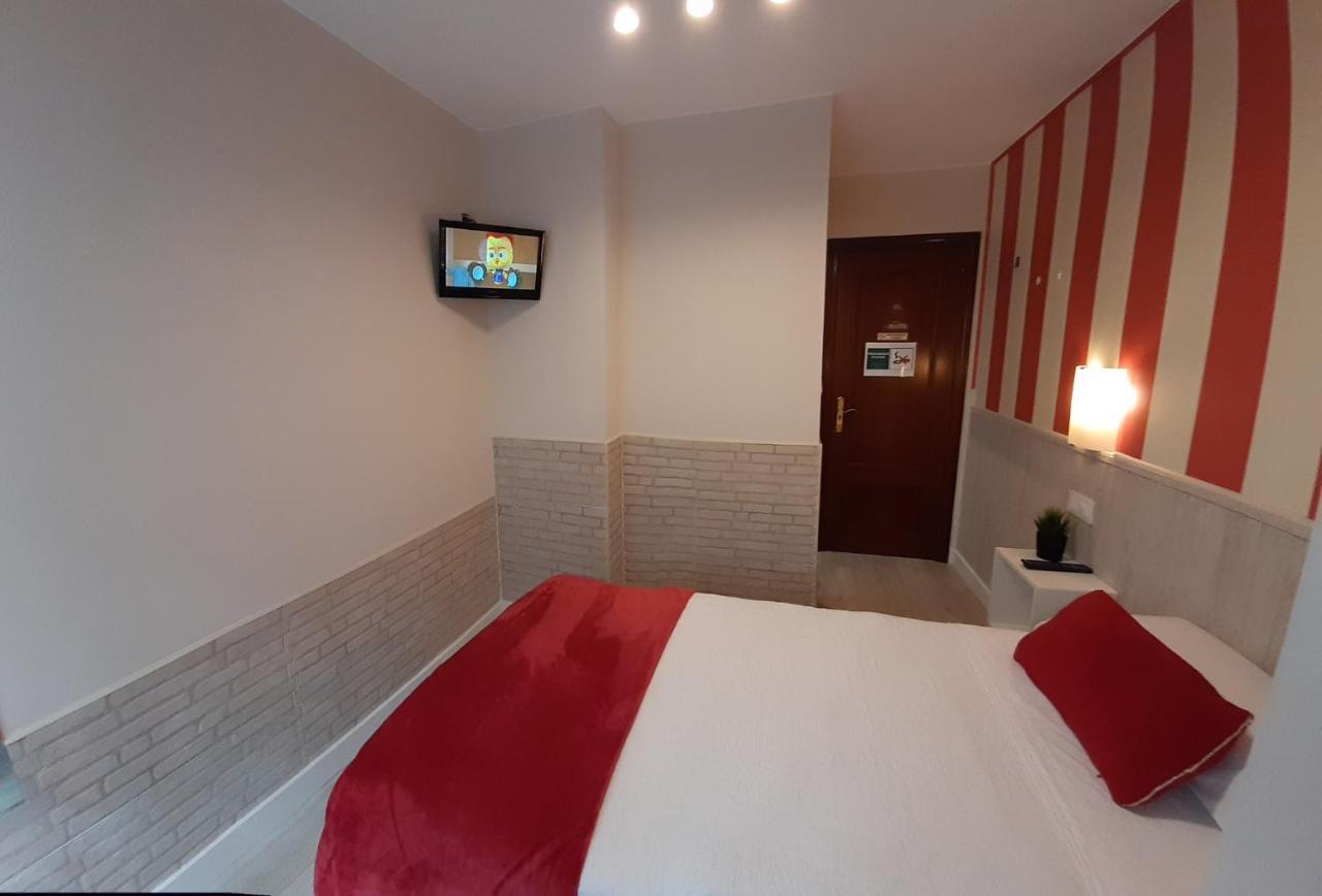 Hostal Verdemar Gijon Exterior photo
